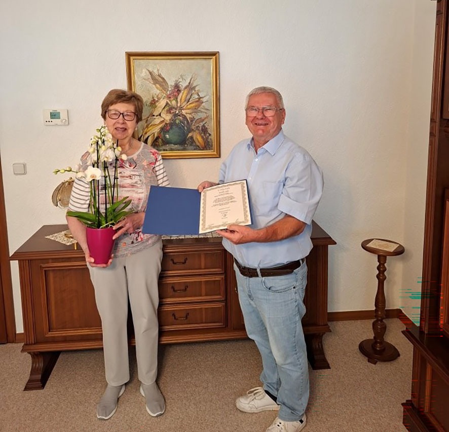 Bild Frau Link_web_neu